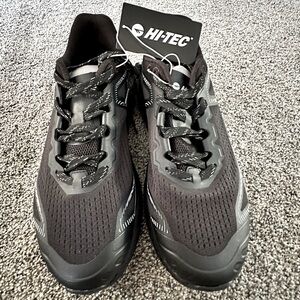 Hi Tec Trail Shoe Breathable Mesh Lining Lace Closure NWT Men’s 9